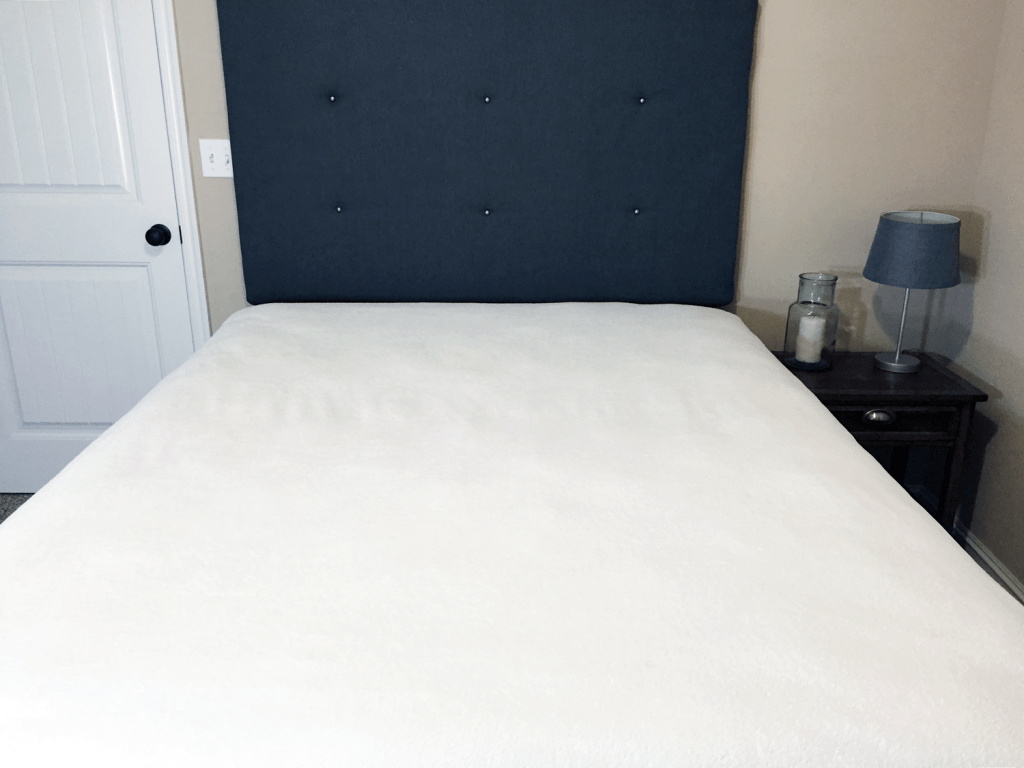 透明防水床垫保护罩-女王床垫，13.5英寸厚