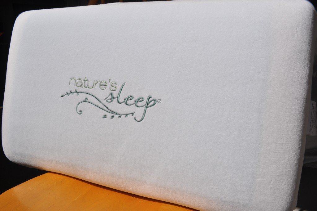 自然睡眠凝胶记忆泡沫枕头
