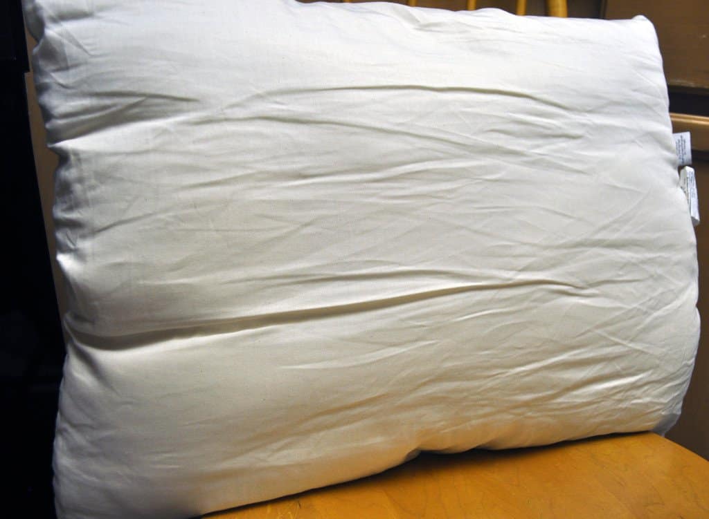标准尺寸自然质棉枕头