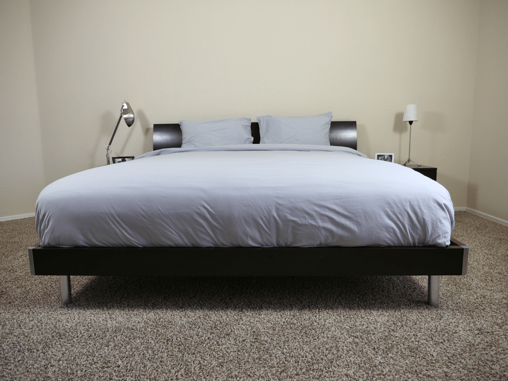 床上单——超大号厚台床(羽绒被，床单和枕套)