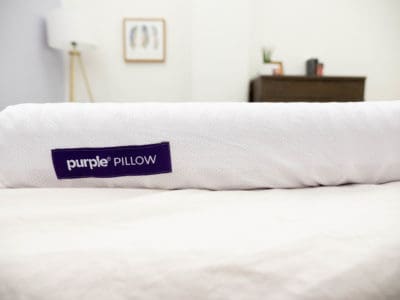 紫色枕边枕边