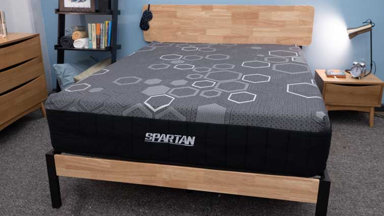 Sleepopolis工作室里的斯巴达床垫。