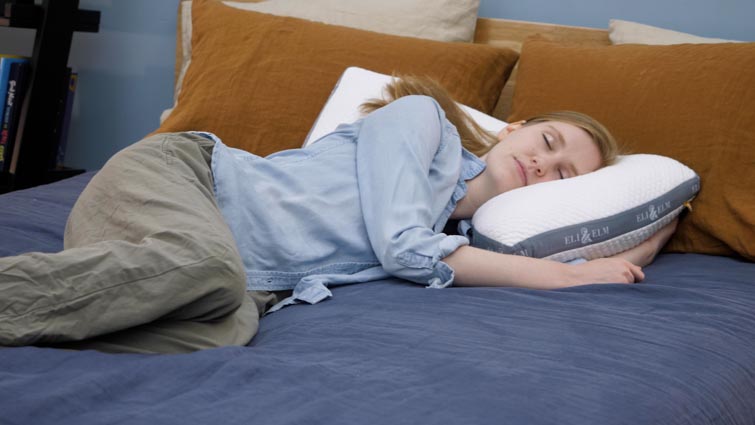 eli&elm-side-sleeper-pillow